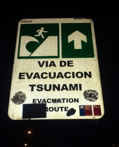 ausgeschilderte Tsunami-Fluchtroute in Valparaiso