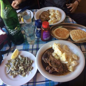 Ein chilenisches Festmahl vom Grill.