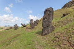Rapa Nui - Moais beim Vullkan Rano Raraku