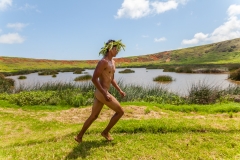 Tapati Rapa Nui - "Triathlon" am Rano Raraku - dritter Teil: noch eine halbe Runde um den See laufen