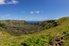 Osterinsel - Vulkan Rano Kau - Blick in den Krater