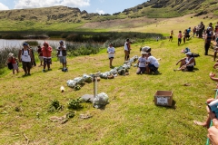 Tapati Rapa Nui - "Triathlon" am Rano Raraku - Bananenstauden zum Tragen