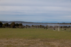 Chiloé - Cailin - der Fußballplatz. Nicht der Beste aber mega gelegen