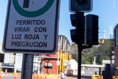 Puerto Montt - Grüner Pfeil an der Ampel. Produkt deutscher Einwanderer?