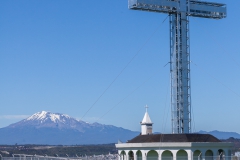 Das Gipfelkreuz auf der Isla Tenglo