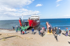 Isla Magdalena - alle strömen aus der Fähre