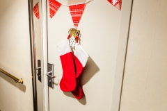 Weihnachten auf der Ocean Diamond - mache Türen waren dekoriert