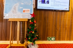 Ocean Diamond - die Karte mit der zurückgelegten Strecke und der aktuelle Tagesplan auf dem Monitor