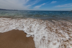 Und das erste mal am Strand gewesen. Diese Seite vom Pazifik ist schon noch ganz schön frisch ;-)