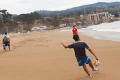 Strandfußball bei 15 Grad ;-)