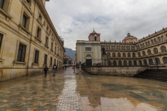 Bogotá - Am Plaza de Bolívar. Bogotá - Am Plaza de Bolívar.
